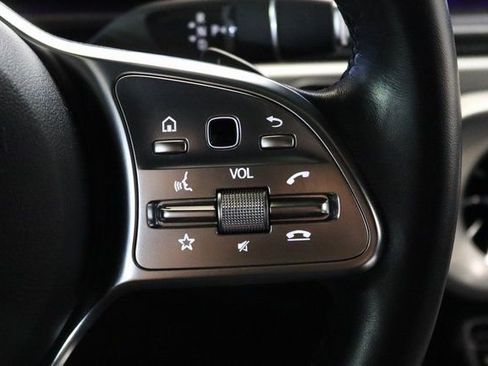 Used 2022 Mercedes-Benz G 550 image 6