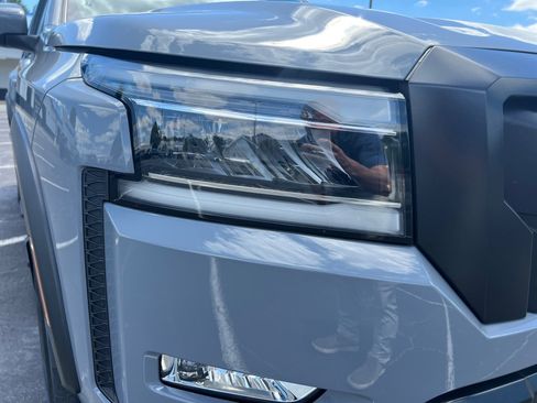 Used 2022 Nissan Frontier Pro-X RWD image 28