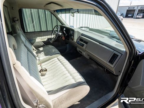 Used 1994 Chevrolet Silverado 1500 2WD Regular Cab image 74