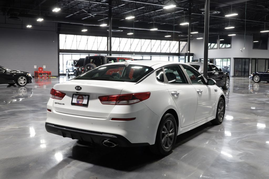 Used 2020 Kia Optima LX FWD image 7