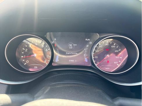 Used 2021 Jeep Compass Latitude w/ Sun and Sound Group AWD/4WD image 16