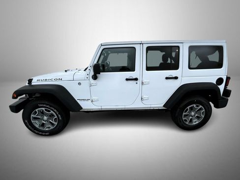 Used 2017 Jeep Wrangler Unlimited Rubicon w/ Connectivity Group AWD/4WD image 8
