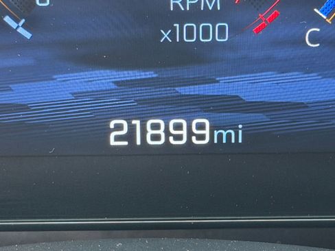 Used 2025 Chevrolet Equinox LT image 39