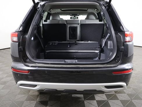 New 2025 Mitsubishi Outlander SEL image 21