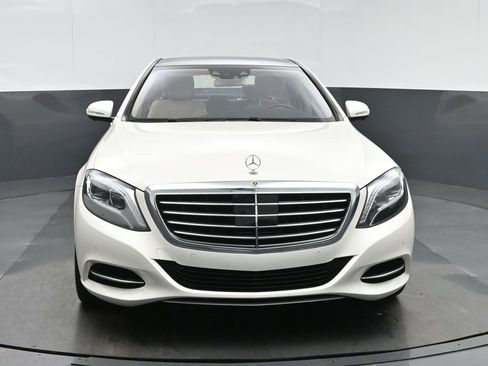 Used 2017 Mercedes-Benz S 550 S 550 w/ Premium Package image 2