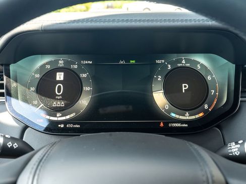Used 2024 Land Rover Range Rover SE AWD/4WD image 14