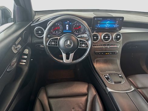 Used 2020 Mercedes-Benz GLC 300 image 17