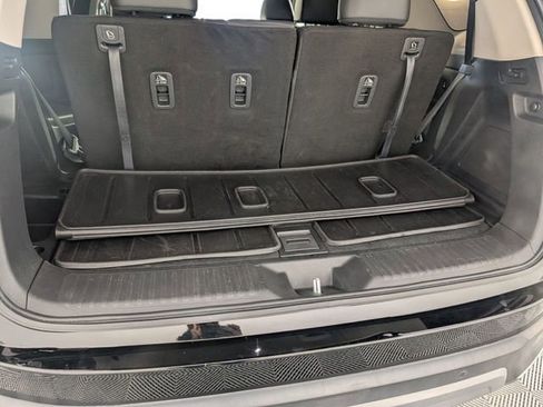 Used 2023 Honda Pilot Touring image 32