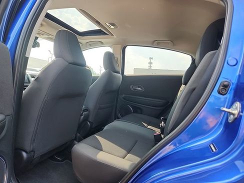 Used 2019 Honda HR-V EX image 10