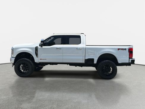 Used 2024 Ford F250 Platinum AWD/4WD image 6
