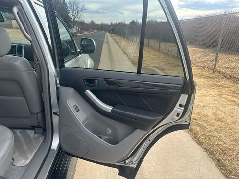 Used 2008 Toyota 4Runner Limited image 15