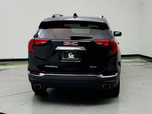 Used 2020 GMC Terrain SLT w/ GMC Pro Grade Package AWD/4WD image 6