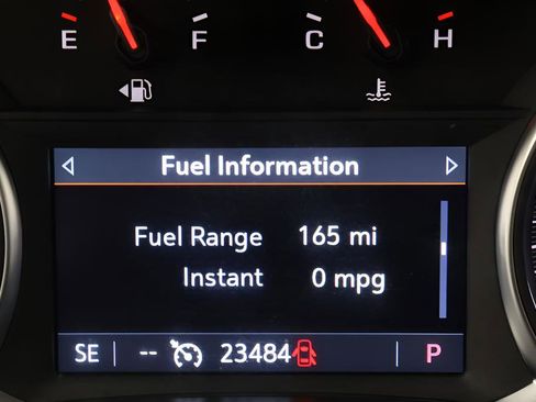 Used 2025 Chevrolet Blazer LT image 15