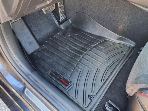 Used 2023 Kia Stinger GT2 image 25