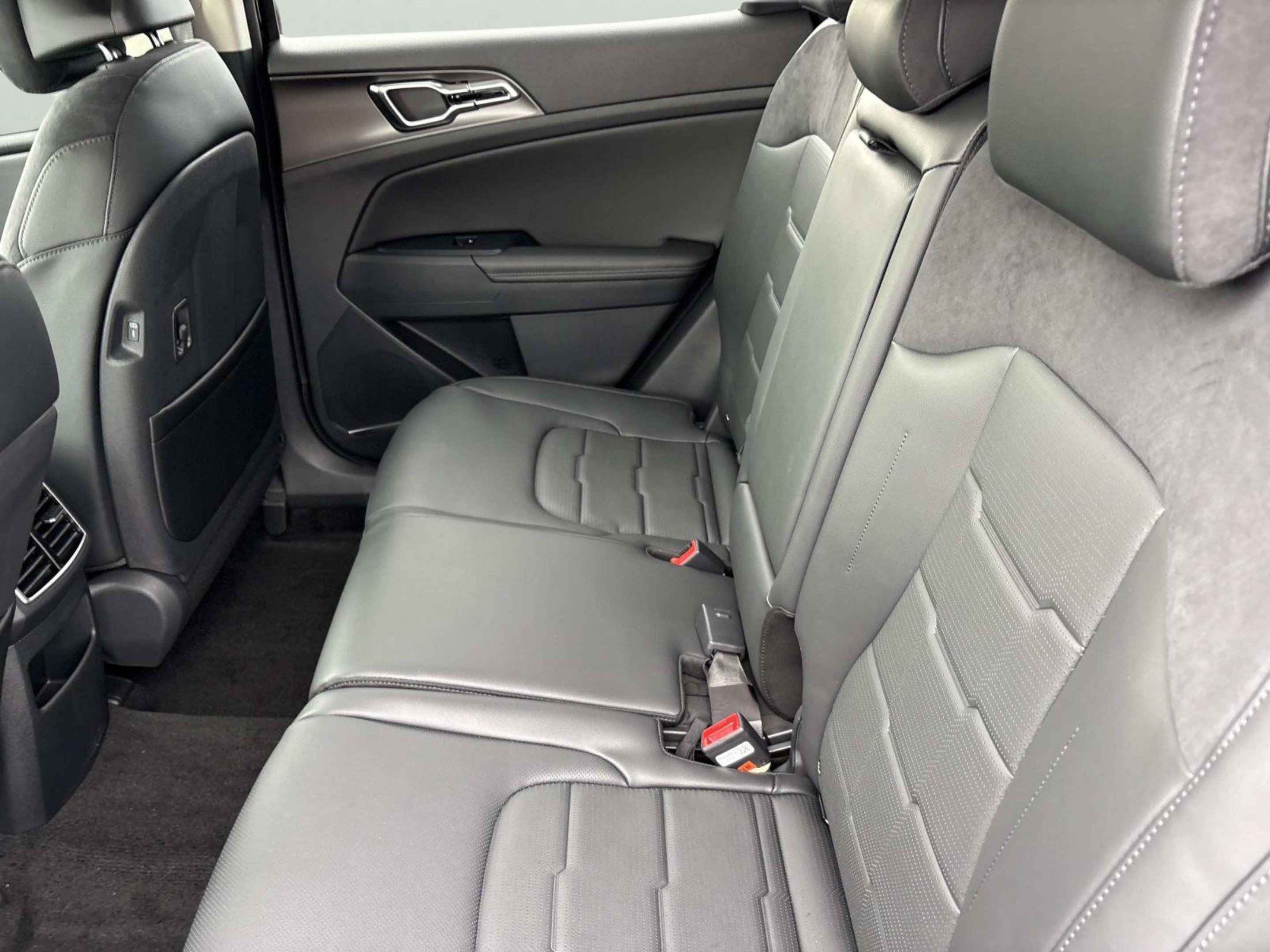 New 2027 Kia Sportage SX AWD/4WD image 15
