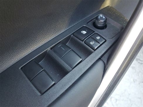 Certified 2025 Toyota Corolla Cross AWD Hybrid image 19