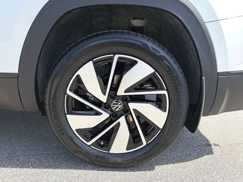 New 2026 Volkswagen Atlas SE image 31