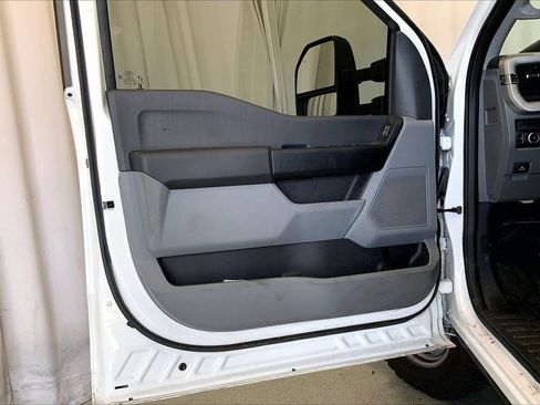 Used 2025 Ford F350 XL w/ XL Driver Assist Package AWD/4WD image 21