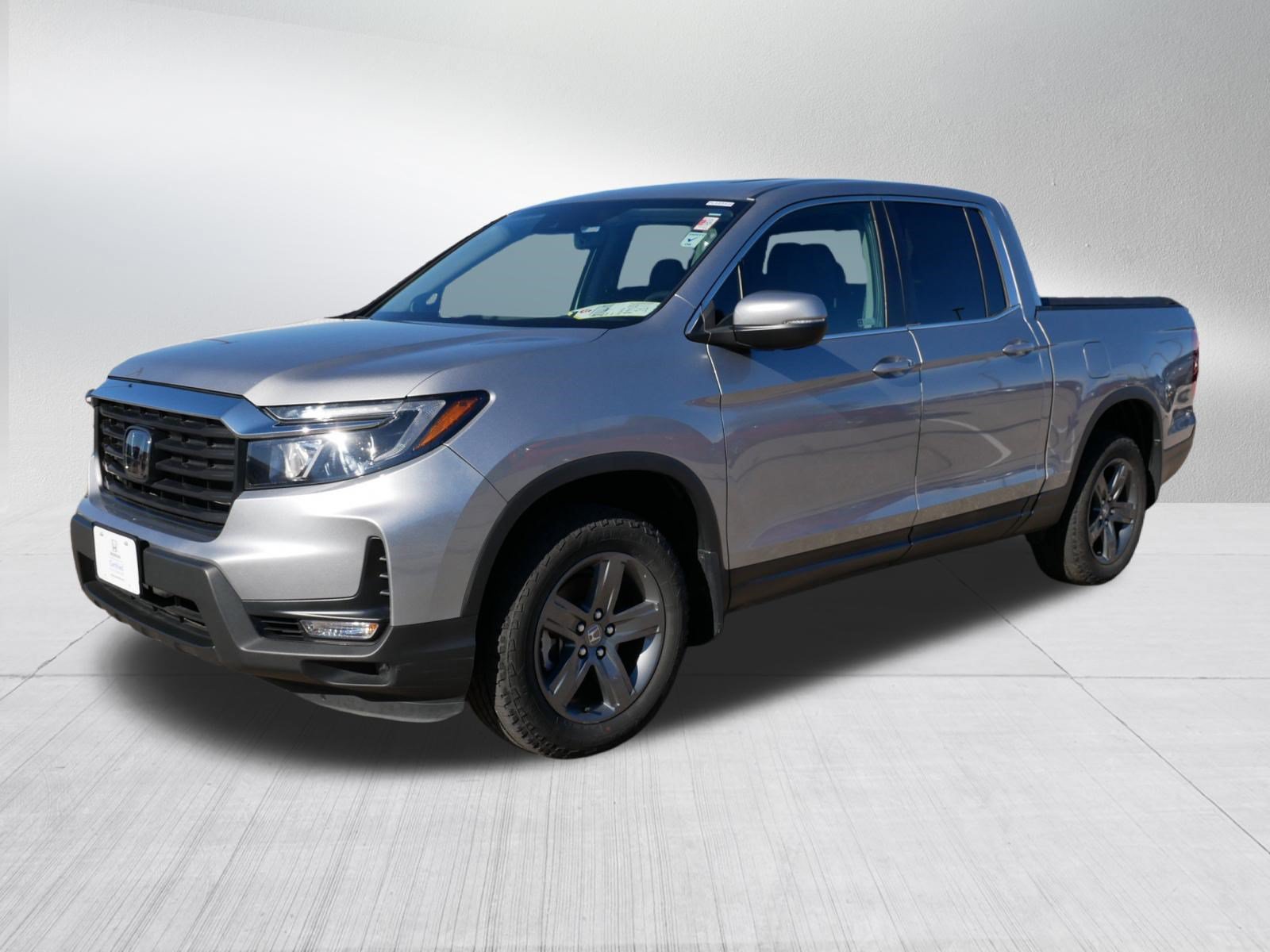 Certified 2023 Honda Ridgeline RTL image 3