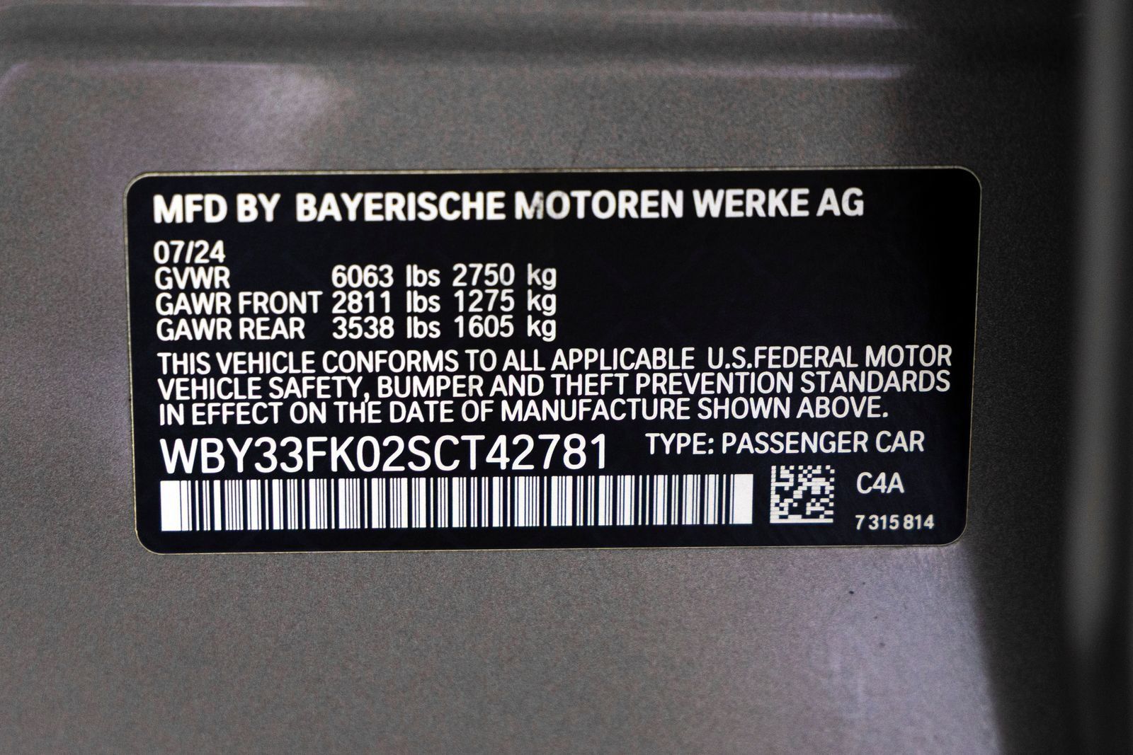 Certified 2025 BMW i5 eDrive40i w/ Premium Package RWD image 34