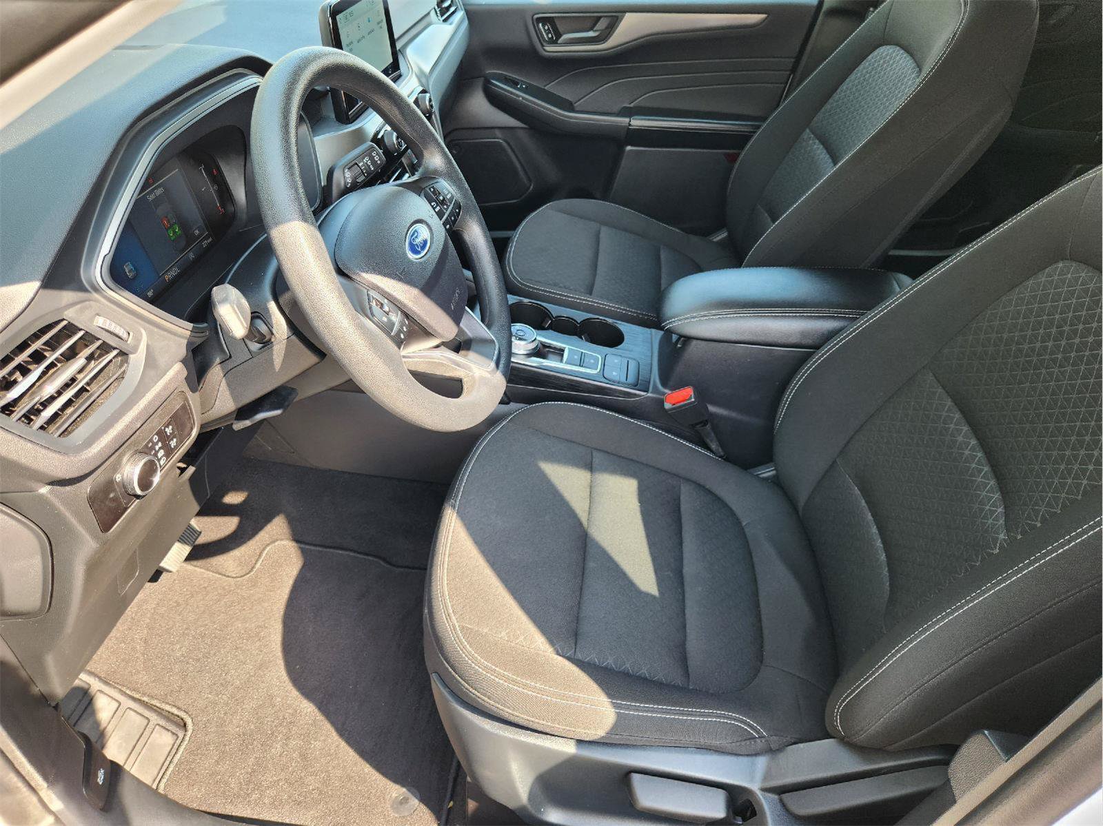 Used 2025 Ford Escape Active FWD image 14