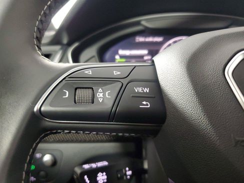 Used 2018 Audi SQ5 Prestige w/ Prestige Package AWD/4WD image 25