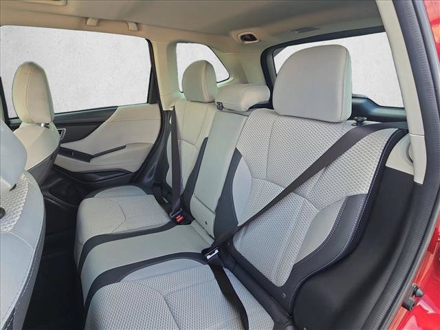 Used 2020 Subaru Forester Premium AWD/4WD image 19