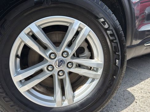 Used 2021 Ford Explorer XLT RWD image 29