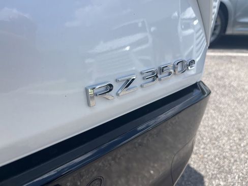 Used 2026 Lexus RZ 350e 2WD w/ Convenience Package image 5