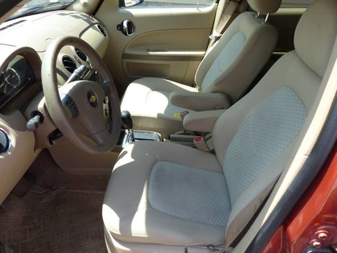 Used 2006 Chevrolet HHR LT FWD image 10
