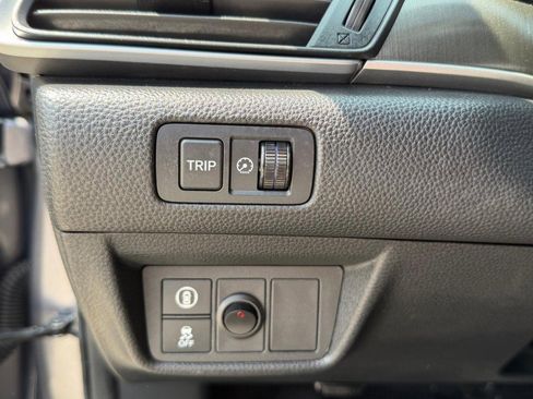 Used 2019 Honda Accord LX image 32