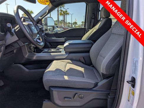 New 2025 Ford F150 XLT w/ Equipment Group 302A MID image 2