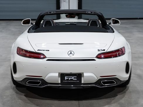 Used 2018 Mercedes-Benz AMG GT C image 5