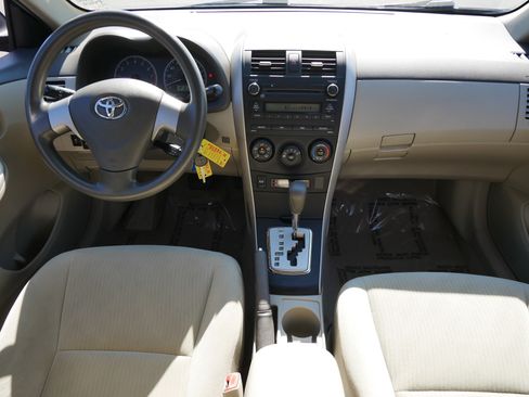 Used 2010 Toyota Corolla LE FWD image 10