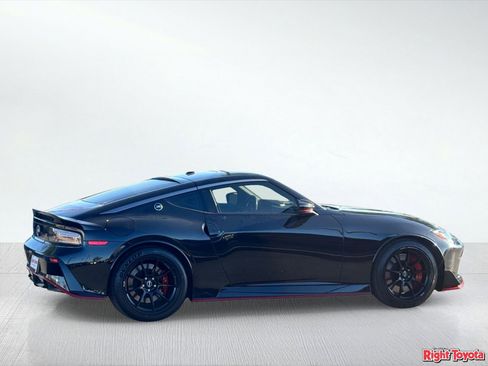 Used 2024 Nissan Z NISMO w/ Floor Mat Package RWD image 5
