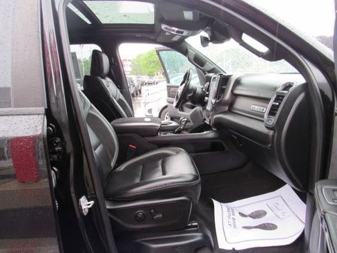 Used 2022 RAM 1500 TRX AWD/4WD image 17