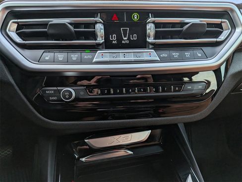Used 2023 BMW X3 xDrive30i w/ Convenience Package image 21