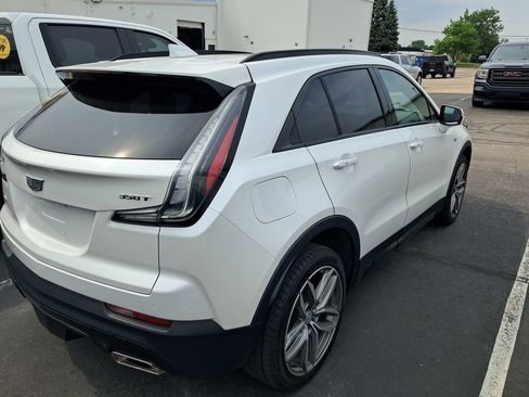 Used 2021 Cadillac XT4 Sport w/ Sun And Sound Package AWD/4WD image 7