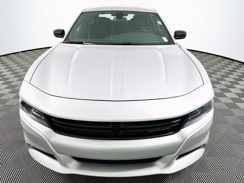 Used 2023 Dodge Charger SXT image 3