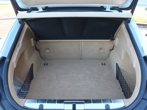 Used 2015 Porsche Panamera 4 image 22