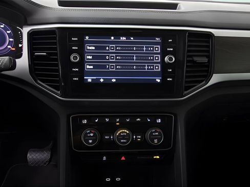 Used 2022 Volkswagen Atlas SE image 31