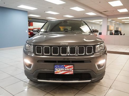 Used 2018 Jeep Compass Limited w/ Navigation Group image 17
