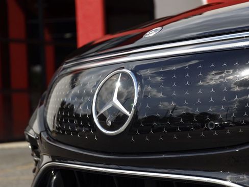 Used 2023 Mercedes-Benz EQS 450+ Sedan image 7