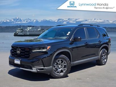 Certified 2023 Honda Pilot TrailSport