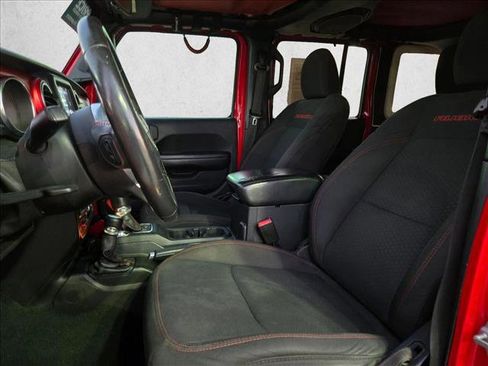 Used 2019 Jeep Wrangler Unlimited Rubicon image 14