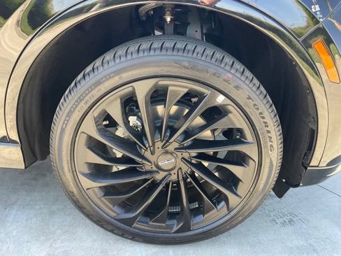 New 2026 Lincoln Aviator Reserve w/ Jet Appearance Package AWD/4WD image 33