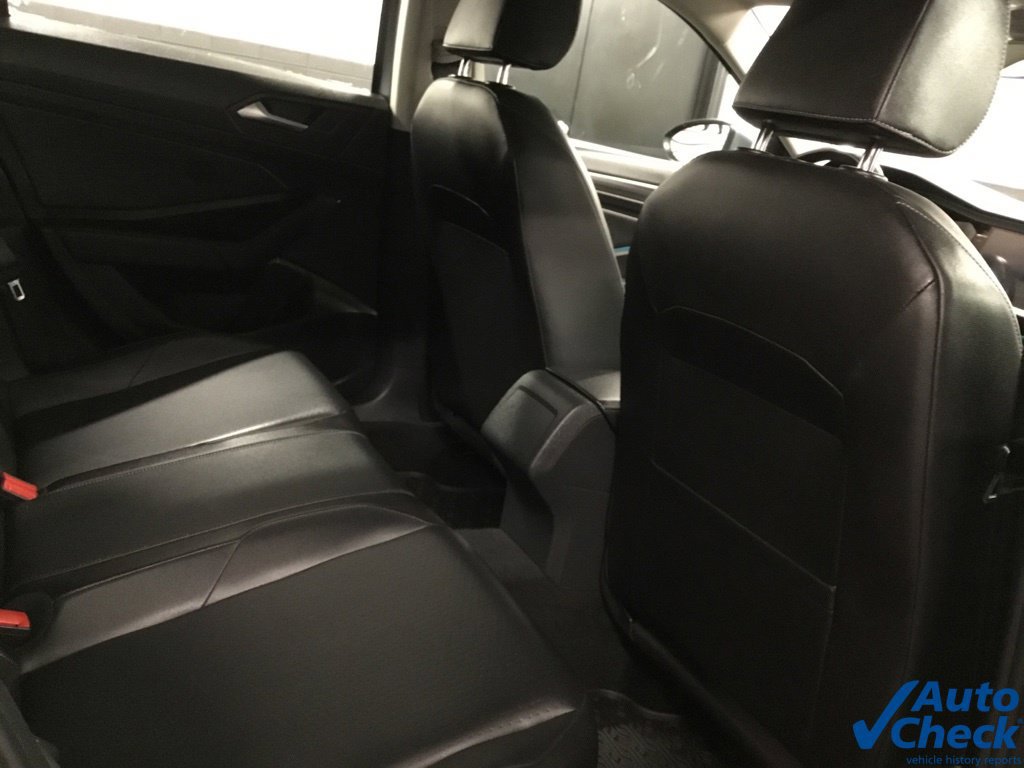 Used 2019 Volkswagen Jetta SEL FWD image 32