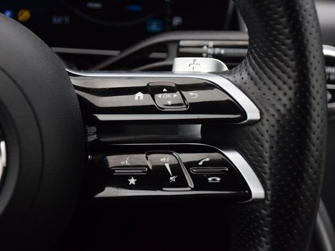 Certified 2024 Mercedes-Benz GLC 300 image 24