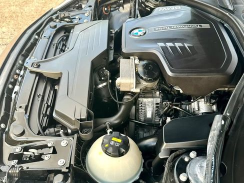 Used 2017 BMW 320i xDrive Sedan AWD/4WD image 39