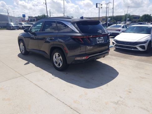 Used 2022 Hyundai Tucson SEL w/ Cargo Package FWD image 5